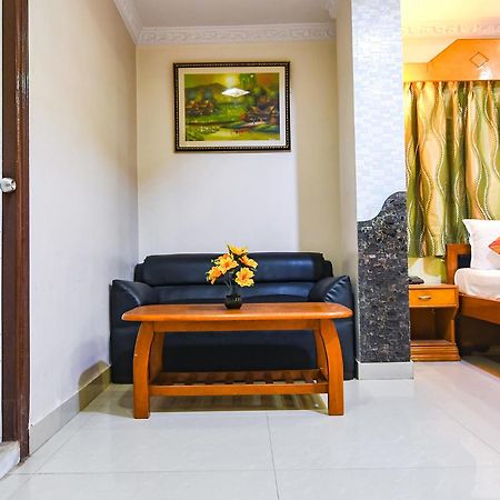 Hotel Fabexpress Wild Orchid - 800M From Medica Superspecialty Hospital à Calcutta Extérieur photo